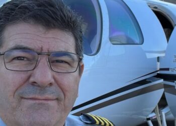 Piloto do avião que caiu em Ubatuba já trabalhou na Voepass e tinha 28 anos de experiência