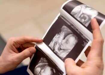 Em quais posições o bebê pode ficar dentro da barriga?