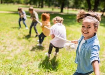 Brincadeiras clássicas, o segredo para um desenvolvimento saudável