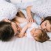 Cama compartilhada: até que ponto é saudável e seguro para as crianças?