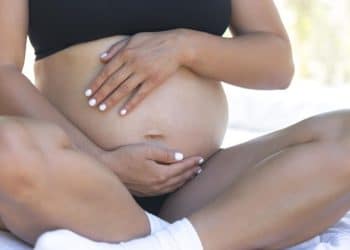 Meu bebê encaixou? Saiba os sinais e o que pode causar o atraso