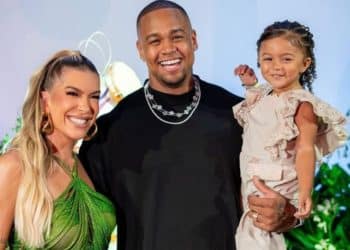 Léo Santana fala sobre vinda de segundo filho com Lore Improta: “Realizado”