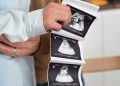 Gravidez: ultrassonografia no primeiro trimestre reduz 81% das emergências