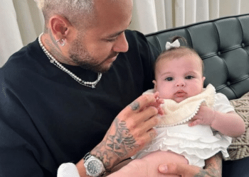 Foto de Neymar com a Filha Helena Derrete Corações – Veja o Registro!