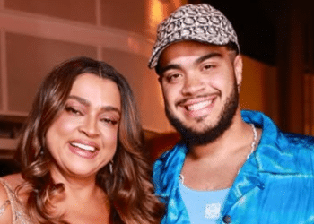 Preta Gil brilha no Carnaval de Salvador ao lado do filho Francisco Gil