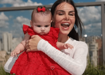 Helena encantou a web, mas o que amanda Kimberlly revelou surpreendeu a todos!