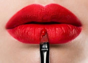 As cores de Batom que vão te deixar com boca de DIVA