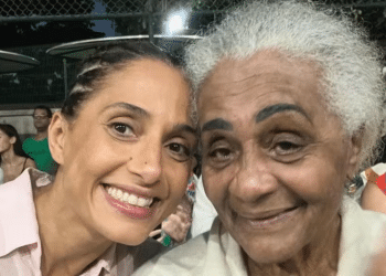 O Desafio Invisível! A Jornada de Camila Pitanga e Sua Mãe Rumo ao Amor e à Superação