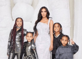 De férias ao trabalho! como Kim Kardashian concilia vida pessoal e sucesso empresarial