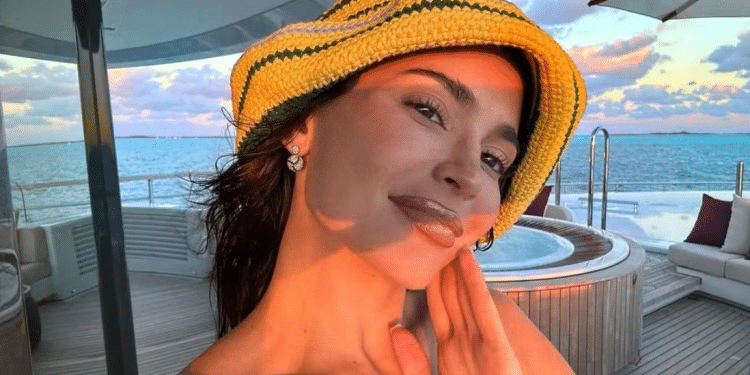 A Vida de Kylie Jenner Além dos Negócios! Maternidade, Amor e Desafios