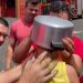 ‘Menino Maluquinho’: criança fica com cabeça presa em panela de pressão e é resgatada