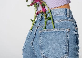 As calças skinny sobreviveram a tudo e tão bombando de novo