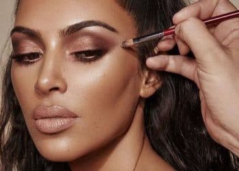 Sombra marrom, o truque de maquiagem que nunca sai de moda