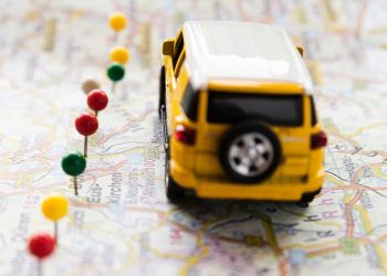 Como viajar com crianças sem estresse: dicas essenciais para um trajeto tranquilo