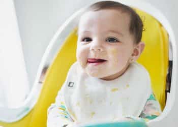 Os 18 melhores alimentos para bebês e crianças pequenas