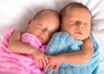 Descubra os nomes masculinos e femininos mais registrados em 2025