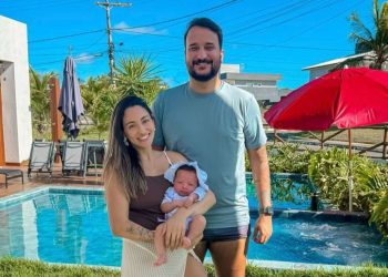 Baiana que casou com irmão da irmã realiza sonho de ser mãe e história viraliza