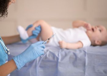 Nova proteção reforçada para os bebês contra o VSR está disponível no Brasil