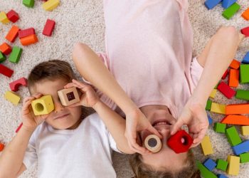 Candide: novidades de brinquedos imperdíveis em blocos de montar e miniaturas