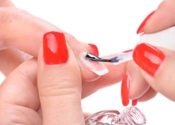 Dicas para valorizar unhas redondas com cores modernas e clássicas