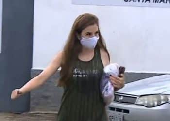 Suzane Von Richthofen aparece com filho e marido após revelação do irmão