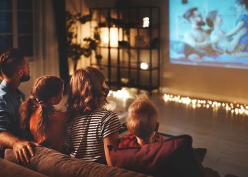 Se você tem criança em casa, essa lista vai salvar seu dia