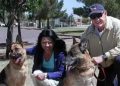 Caso Gene Hackman: polícia divulga imagens do cachorro protegendo o corpo da esposa do ator