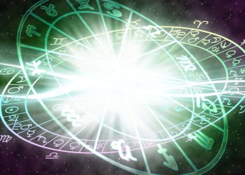 Escorpião em 2025! Amor intenso e estratégias financeiras para um ano de transformações