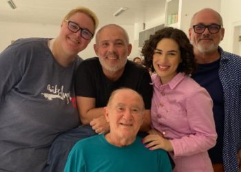 Renato Aragão fala sobre polêmica com filha: “Nunca fiz diferença”