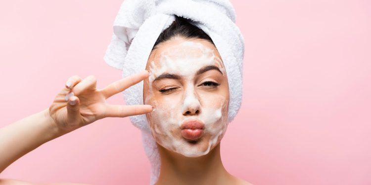 Segredo da pele perfeita? Descubra os produtos coreanos mais amados!
