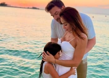 Maira Cardi revela o sexo do bebê que está esperando com Thiago Nigro; veja vídeo