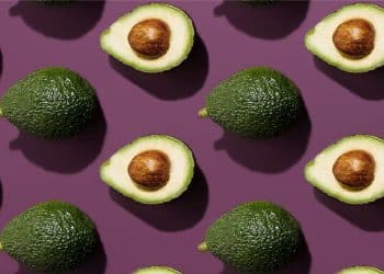 Pode comer abacate na gravidez? Estudo sugere que o alimento pode ajudar a proteger o bebê contra alergias