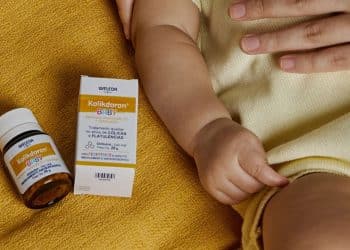 Alívio natural para cólicas em bebês: Weleda lança Kolikdoron Baby