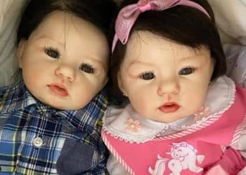 Mulher entra na justiça por ter licença maternidade negada para bebê reborn