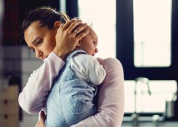 O que fazer quando seu filho começa a morder? Veja 5 dicas práticas