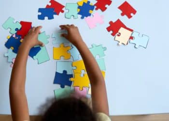 Aumento dos diagnósticos de autismo: mitos, sinais, causas e tratamentos que você deve saber