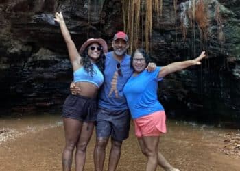 Família de Juliana Marins diz que só souberam o resultado da autópsia pela imprensa “Legista quis seus 15 minutos de fama”