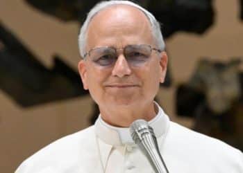 Papa Leão XIV tem parentesco com astros como Madonna, Angelina Jolie e Justin Bieber; entenda