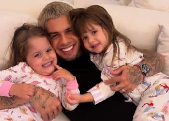 Zé Felipe monta parquinho para os filhos na nova mansão; veja os detalhes