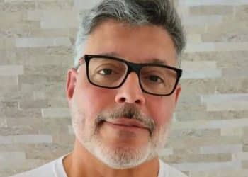 Alexandre Frota é visto em dependências de emissora de TV e aumenta rumores sobre participação em Reality Show