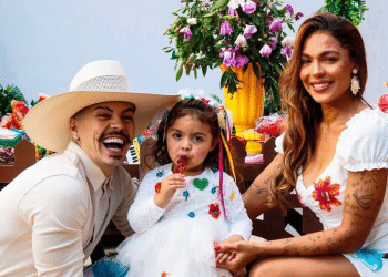 Tays Reis desabafa após diagnóstico da filha: “Nunca vi isso na vida”