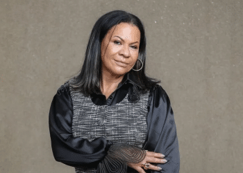 Em áudio, Dona Ruth reclama de fãs de Marília Mendonça: “Eles me atrapalham”