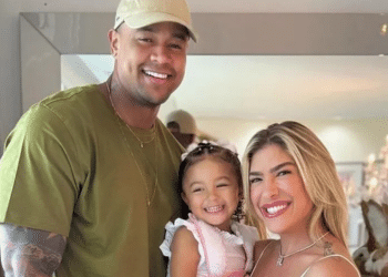 Léo Santana revela planos de ter mais um filho com Lore Improta