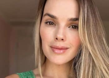 Thaeme relembra os seis abortos e a emoção da chegada de suas duas filhas