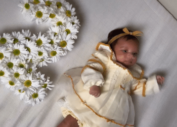 Brunna Gonçalves e Ludmilla celebram 2 meses de Zuri: “Suas mamães te amam muito”
