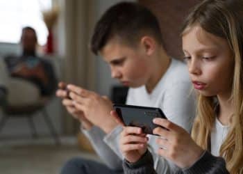 Meta é notificada por Órgão Governamental para remover simuladores de perfis infantis com conteúdo sexual