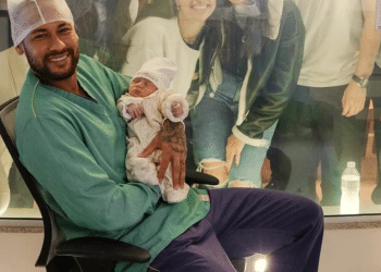 Neymar mostra novo registro da filha Mel e encanta seguidores nas redes sociais