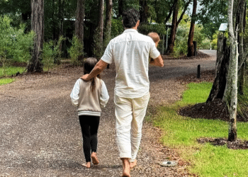 Rodrigo Santoro explica por que não mostra o rosto das filhas nas redes sociais