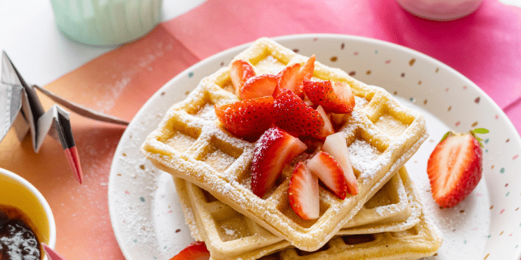 Waffles com morango