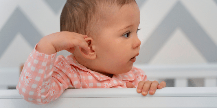Dor de ouvido em bebês: como identificar e o que fazer para aliviar rápido.